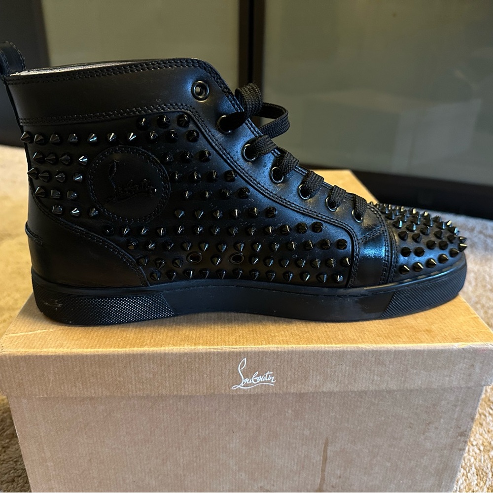 BRAND: Christian Louboutin Men’s shoes Red Bottom